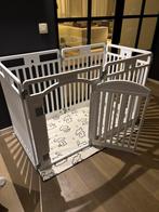 Zo goed als nieuwe witte plastic dieren- en puppybox, Dieren en Toebehoren, Honden-accessoires, Ophalen of Verzenden