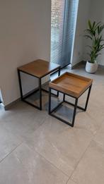 Table d'appoint, Moins de 55 cm, Enlèvement, Rectangulaire, Bois