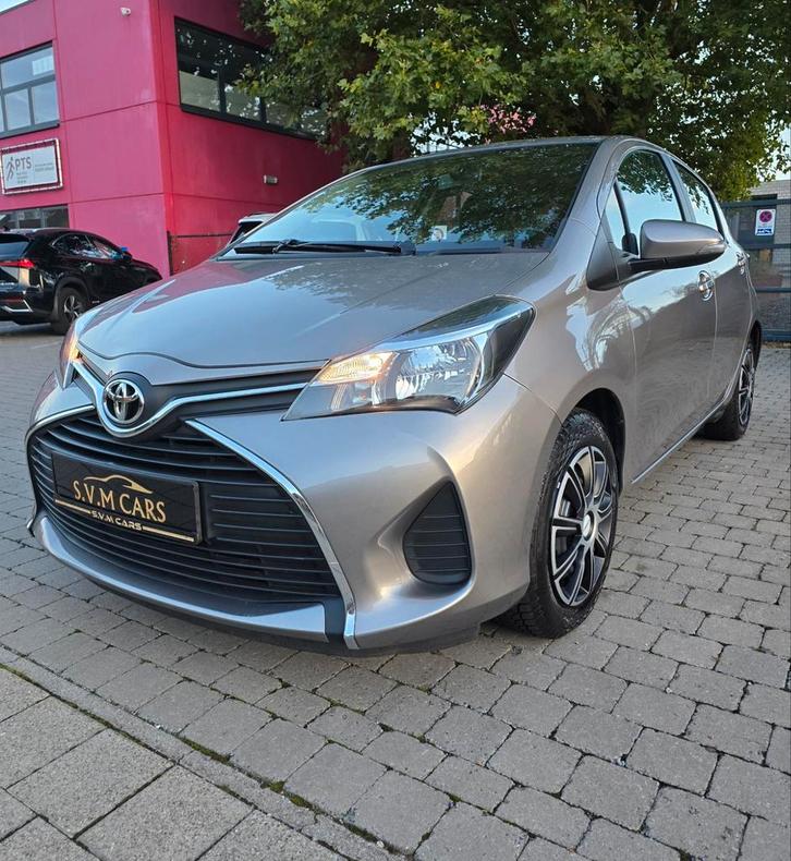 Toyota Yaris 1.3i Comfort/2015/43.000/Navi.. garantie !, Autos, Toyota, Entreprise, Achat, Yaris, ABS, Caméra de recul, Bluetooth