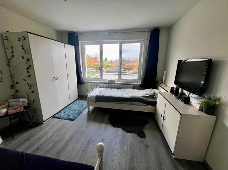 Volledige kinderkamer inclusief matras en lattenbodem, Kinderen en Baby's, Kinderkamer | Bedden, Zo goed als nieuw, Lattenbodem