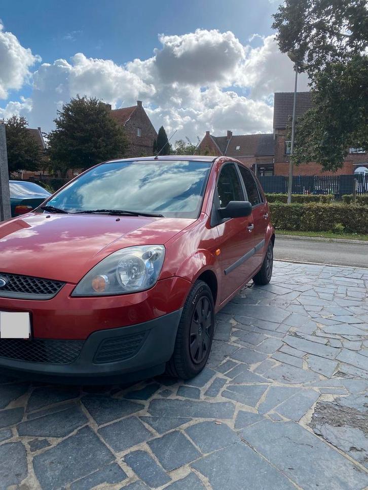 Ford Fiesta 1.4 TDCI  Couleurs VVK, Autos, Ford, Particulier, Fiësta, ABS, Airbags, Apple Carplay, Bluetooth, Isofix, Radio, Diesel