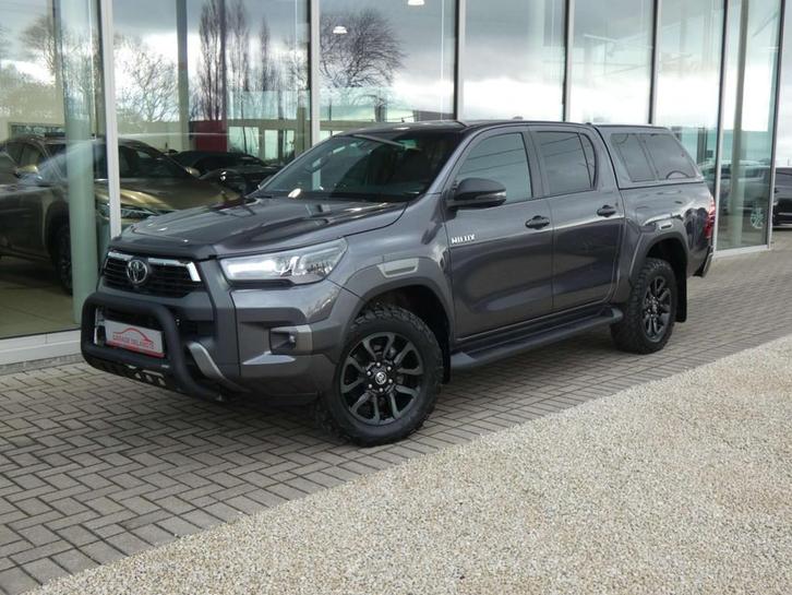 Toyota Hilux 2.8L Autom INVINCIBLE +Webasto +Slede *43595+BT, Auto's, Toyota, Bedrijf, Te koop, Hilux, 360° camera, 4x4, ABS, Achteruitrijcamera