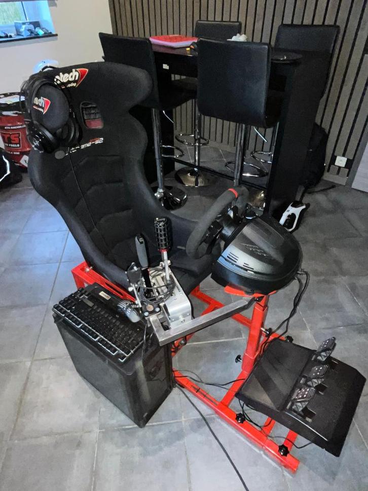 Simulateur de course complet - bon état, Consoles de jeu & Jeux vidéo, Jeux | PC, Comme neuf, Course et Pilotage, Un ordinateur