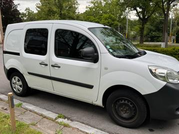 Renault Kangoo / Bj 09/2017 Euro 6b / Airco Navi 179d kms ! beschikbaar voor biedingen