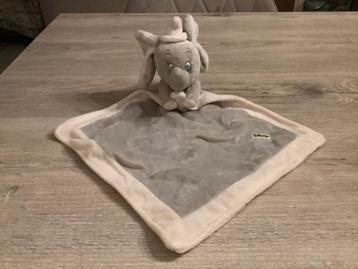Disney Dumbo knuffeldoekje beschikbaar voor biedingen