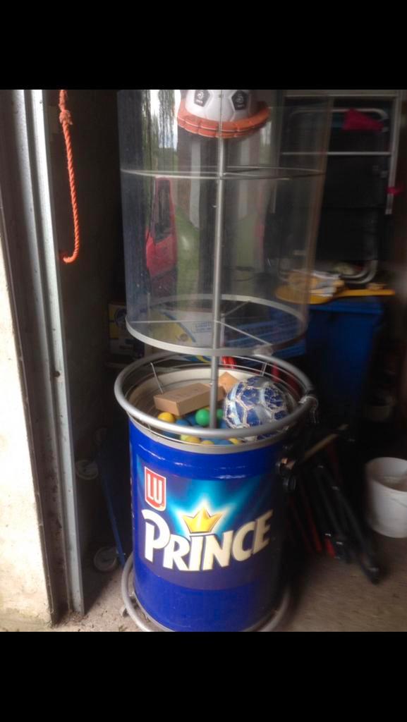 LU promotie zuil, Verzamelen, Automaten | Overige, Zo goed als nieuw, Ophalen