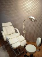 Schoonheidsbehandelbank    LAGE PRIJS. DOE EEN BOD VANDAAG., Ophalen, Gebruikt, Massagetafel