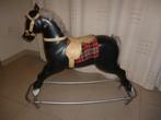 Vieux jouet cheval vintage sixties jouet cheval roulettes, Antiquités & Art, Enlèvement ou Envoi