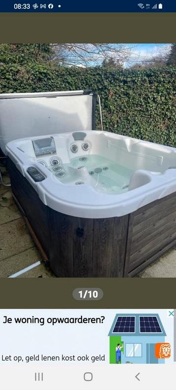 Jacuzzi (3 personnes) (nouveau prix : 24 000$, maintenant 4 