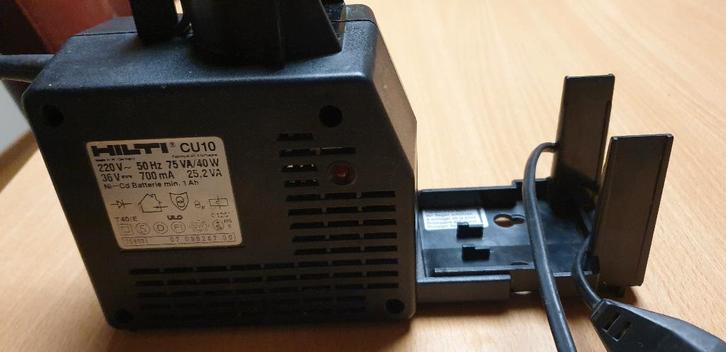 HILTI TE 10 JAAR, Doe-het-zelf en Bouw, Gereedschap | Handgereedschap, Ophalen of Verzenden