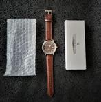 Montre neuve Vuillemin Regnier, Bijoux, Sacs & Beauté, Autres marques, Cuir, Acier, Envoi