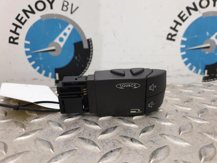 DACIA DUSTER KOLOM SCHAKELAAR 2011, Auto-onderdelen, Dashboard en Schakelaars, Gebruikt, ARN erkend, Stiba lid, Erkend duurzaam