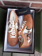 Dames sneakers Nicky Vankets Mt39, Kleding | Dames, Schoenen, Nieuw, Ophalen of Verzenden, Sneakers, Bruin
