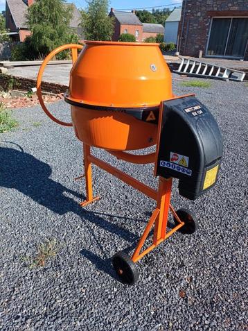 Betonmixer electric van 134 liter  beschikbaar voor biedingen