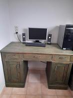 Massief houten bureau, Huis en Inrichting, Stoelen, Ophalen, Zo goed als nieuw