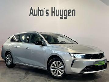 Opel Astra Sports Tourer 1.2 Turbo met slechts 8.100 KM beschikbaar voor biedingen