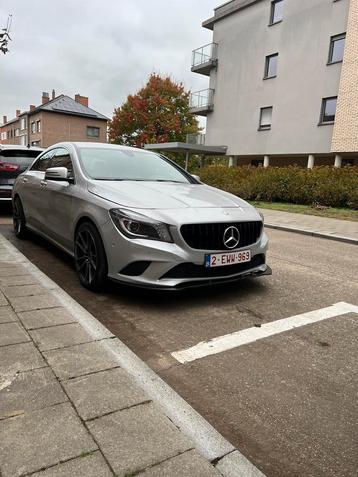 Mercedes CLA220d Automaat beschikbaar voor biedingen