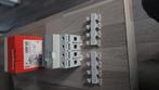 5 Interrupteur différentiel LEGRAND 4 pôles 40A /30Ma, Ophalen, Schakelaar