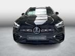 Mercedes-Benz GLA 180 AMG Line + NIGHTPACK + SURROUND VIEW +, Stof, Gebruikt, 4 cilinders, 136 pk