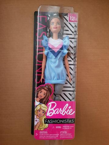 Barbie Fashionistas 121