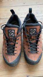 schoenen 5.10 (Five Ten - Adidas) - maat 37 - leder, Kleding | Dames, Schoenen, Bruin, Sportschoenen, Ophalen of Verzenden, Zo goed als nieuw