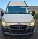 Iveco daily 2014 airco, Auto's, Bestelwagens en Lichte vracht, Euro 5, Zwart, Iveco, Wit