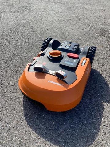 Landroid 2000m2 complete set grasmaaiers beschikbaar voor biedingen