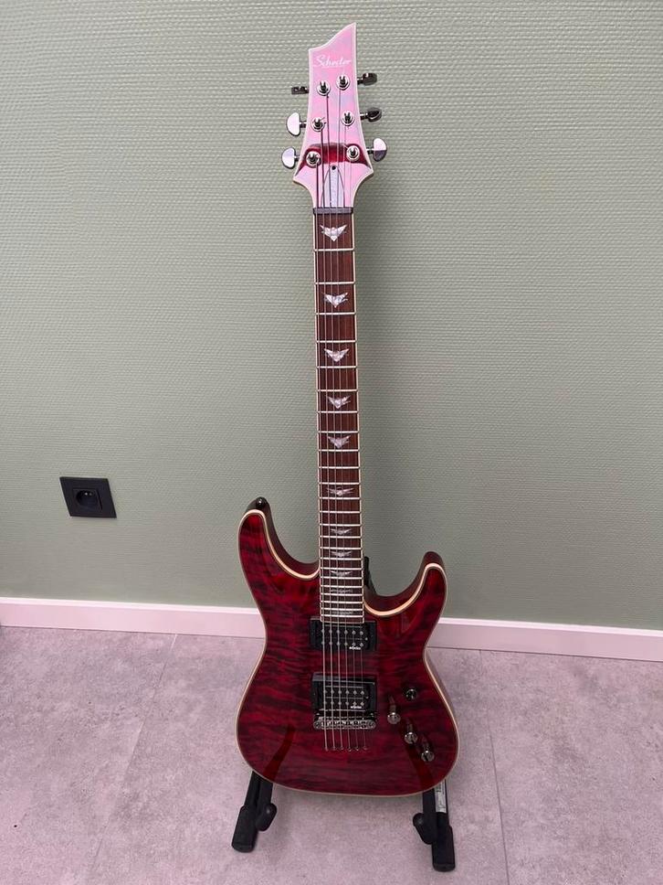 Schecter Omen Extreme. Black Cherry, Muziek en Instrumenten, Snaarinstrumenten | Gitaren | Elektrisch, Zo goed als nieuw, Ophalen
