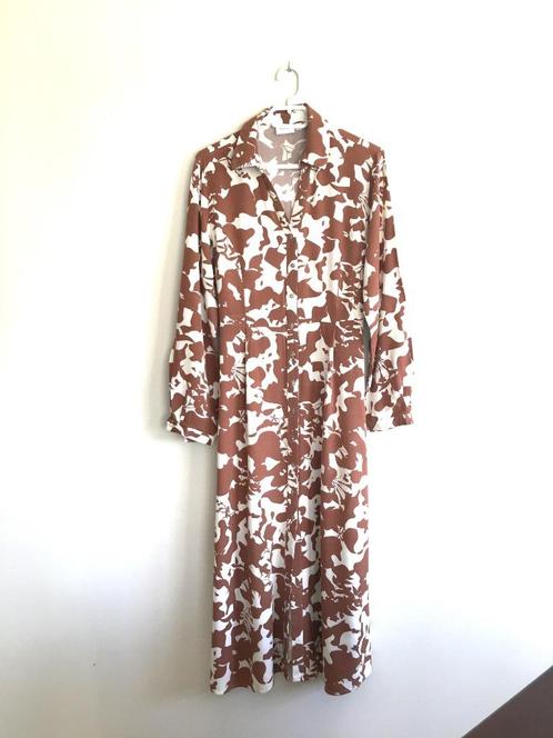 Vila Stijlvolle doorknoopJurk - Maat 40, Kleding | Dames, Jurken, Zo goed als nieuw, Maat 38/40 (M), Overige kleuren, Onder de knie