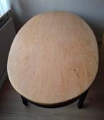 Ovale landelijke tafel, Ophalen