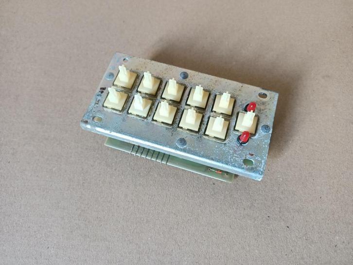 Digitaal Toetsenbord Rock-ola 480/ Techna (1980) jukebox, Verzamelen, Automaten | Jukeboxen, Verzenden