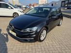 VW GOLF 1500cc BENZINE AUTOMAAT MET 33000km, 4 cilinders, Alcantara, Zwart, 5 deurs