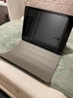 iPad 8 (2021) incl hoes (Zo goed als nieuw), Computers en Software, Apple iPads, Ophalen, Apple iPad