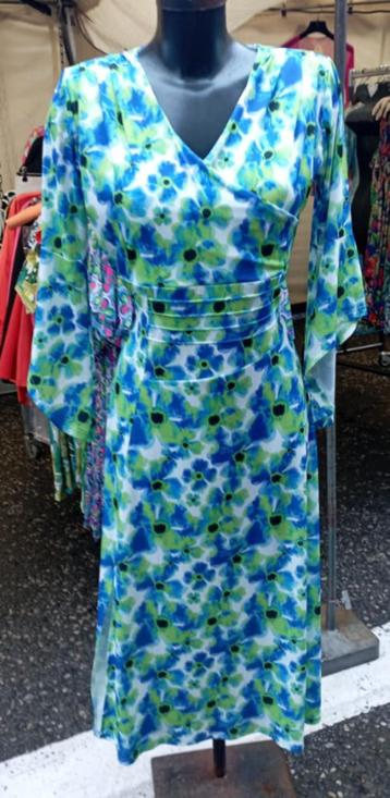 Robe longue neuve non portée taille X L, Enlèvement ou Envoi, Neuf, Taille 42/44 (L), Bleu