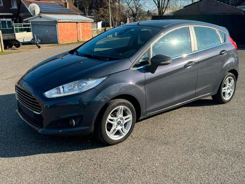Ford Fiesta 1.0i Titanium 2014 | Airco | Parksens |, Auto's, Ford, Particulier, Fiësta, ABS, Airbags, Airconditioning, Bluetooth