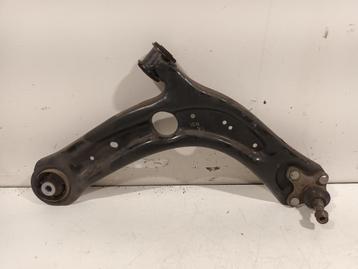 BRAS DE SUSPENSION AVANT DROIT (TRIANGLE) Skoda Karoq