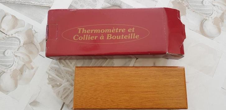 wijnthermometer en flessenring in mooie verpakking, Verzamelen, Wijnen, Nieuw, Overige typen, Overige gebieden, Ophalen