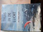 Parapente zweefvliegen en deltavliegen ULM theorieboeken, Boeken, Ophalen of Verzenden, Zo goed als nieuw