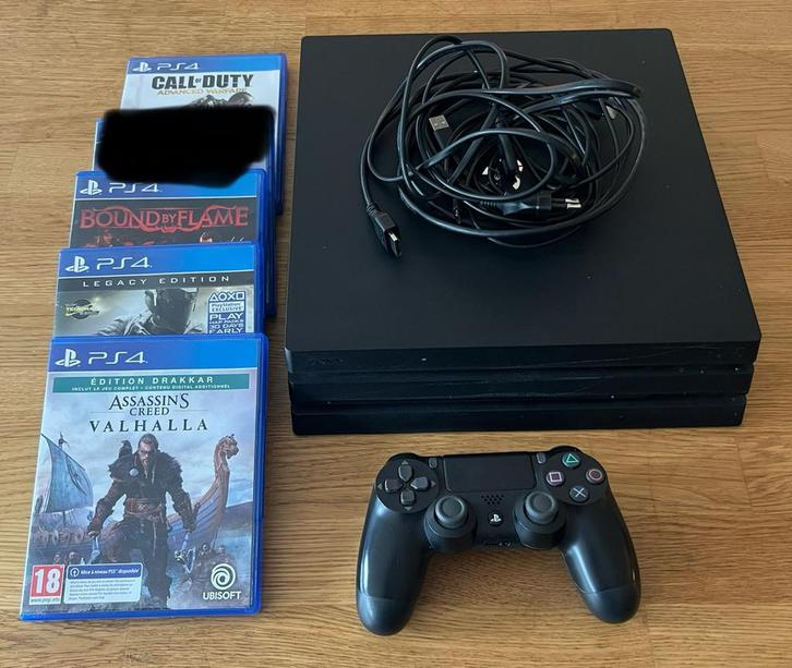 PlayStation PS4 Pro 1 TB + 1 controller + 4 games, Games en Spelcomputers, Spelcomputers | Sony PlayStation 4, Pro, 1 TB, Met 1 controller