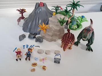 Playmobil T-Rex met vulkaan 5230 beschikbaar voor biedingen