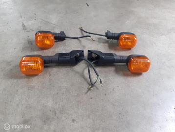 Knipperlicht knipperlichten met houders monster 600 750 900 beschikbaar voor biedingen