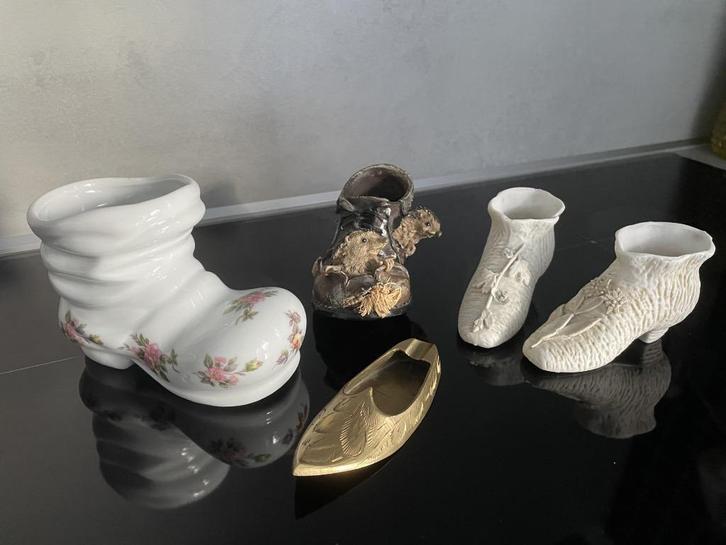 COLLECTION DE CHAUSSURES MINIATURES, Antiquités & Art, Curiosités & Brocante, Enlèvement ou Envoi