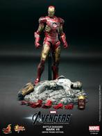 HOT DEALS HOT TOYS IRON MAN - TONY STARK OP = OP !!!!, Ophalen, Zo goed als nieuw, Film, Beeldje, Replica of Model