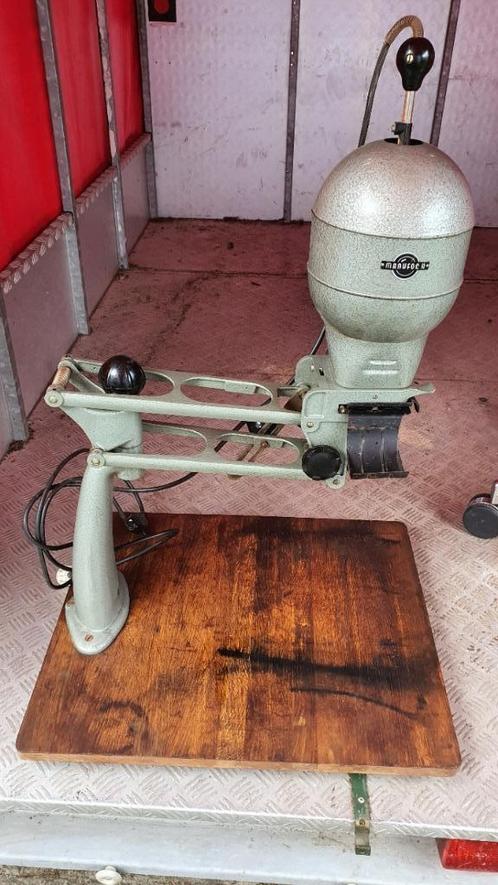 Vergrotings koker met Glans pers.van 1960 De Vraagprijs is 2, Audio, Tv en Foto, Foto | Doka Apparatuur, Gebruikt, Doka-onderdelen