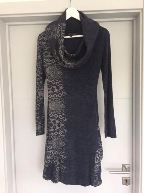 Jurk in tricot maat Small, Kleding | Dames, Jurken, Zo goed als nieuw, Maat 36 (S), Blauw, Ophalen of Verzenden