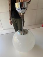 Plafond-hanglamp Bolvorm in opaalglas en chroom, Ophalen, Modern/Modernistisch/ Scandinavisch/Tijdloos, Gebruikt, Glas