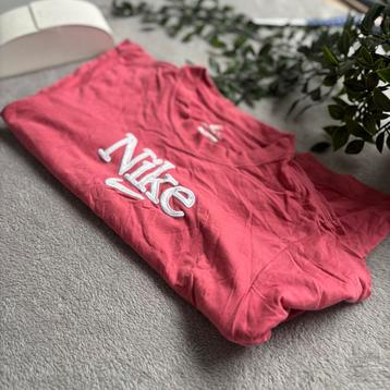 Nike Crop Top – Roze – Maat M beschikbaar voor biedingen