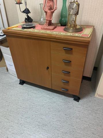Oude naaimachine in kast, Enlèvement, Utilisé, Outillage ou Accessoires