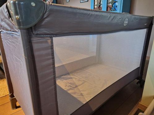 Reisbed + plooimatras, Kinderen en Baby's, Babywiegjes en Ledikanten, Zo goed als nieuw, Reisbedje, Ophalen