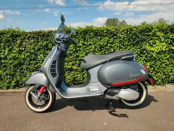 Vespa GTS 300 Super disponible aux enchères